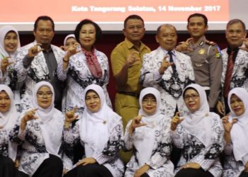 Vaksinasi Bagi Guru dan Dosen Akan Dimulai Besok