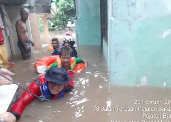 Banjir Landa Jakarta, 139 RT Terdampak, 1.380 Jiwa Mengungsi