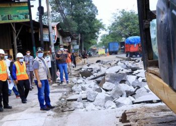 Pemkot Perbaiki Enam Titik Jalan Rusak Sepanjang 5 Kilometer