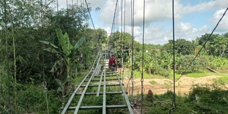 Jembatan Gantung “Indiana Jones” di Lebak Dibangun Kembali