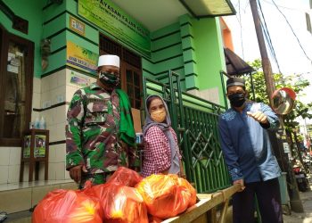 Yayasan Fajar Qolbi Bagikan Paket Sembako Bulanan ke Dhuafa dan Fakir Miskin