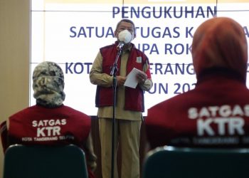Lindungi Warga dari Asap Rokok, Walikota Tangsel Kukuhkan Satgas KTR