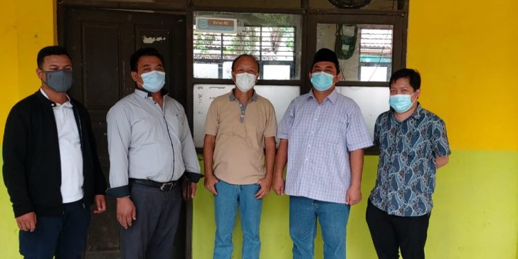 Keren, Lima Pendekar Dewan Tangsel Kunjungi SDN Pondok Jagung Timur yang Roboh