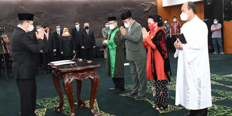 Lantik PAW Anggota MPR RI, Bamsoet Dukung Gencatan Senjata Hamas dan Israel