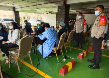 Ratusan Warga Ikuti Vaksinasi di Gerai Vaksin Presisi Polresta Bandara Soetta