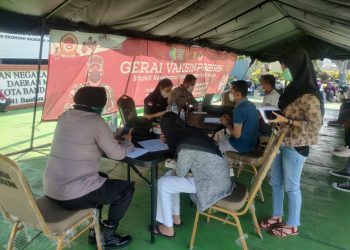 Ikuti Vaksinasi, Warga : Gerai Vaksin Presisi Polresta Bandara Soetta Sangat Bermanfaat