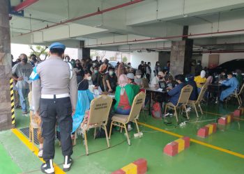 Gerai Vaksin Presisi Polresta Bandara Soetta Vaksin Ratusan Orang