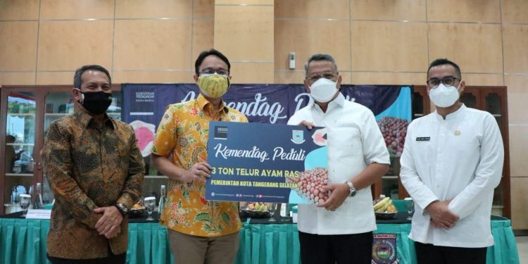 Pemkot Tangsel akan Salurkan Telur untuk Warga yang Mau Divaksin