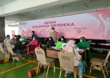 Vaksinasi Merdeka, Kapolresta Bandara Soetta : 9991 Orang telah Divaksin 