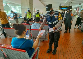 Respon Diperpanjangnya PPKM level 4, Polisi Sisir Bandara Soekarno-Hatta