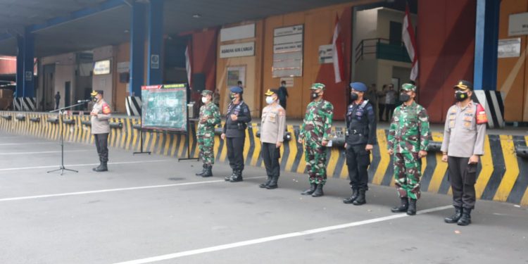 Bandara Soetta Kembali Kedatangan 450 Ribu Dosis Vaksin Astrazeneca