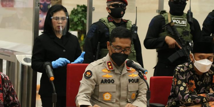 Polri Tangkap 53 Terduga Teroris dari Kelompok JI dan JAD