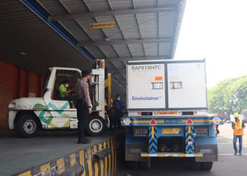 Lima Juta Vaksin Sinovac Tiba di Bandara Soekarno-Hatta