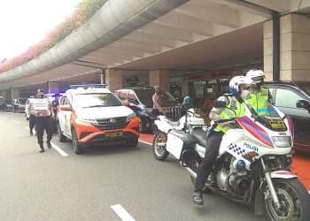 Kedatangan Vaksin Sinovac di Bandara Soetta Dijaga Ketat TNI-POLRI