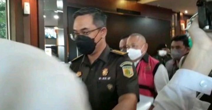 Diduga Korupsi, Mantan Gubernur Sumsel Alex Noerdin Diciduk Penyidik Kejagung