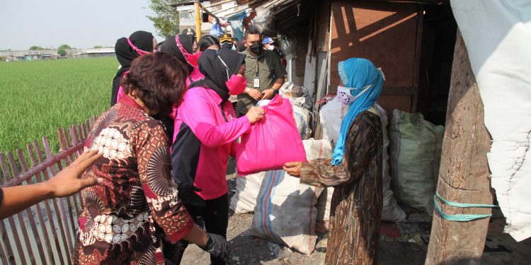 HUT Bhayangkari, Ketua Bhayangkari Daerah Metro Jaya Baksos di Kota Tangerang
