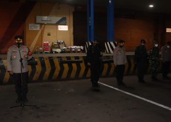 Kedatangan Ratusan Box Vaksin Pfizer di Bandara Soetta Dijaga Ketat