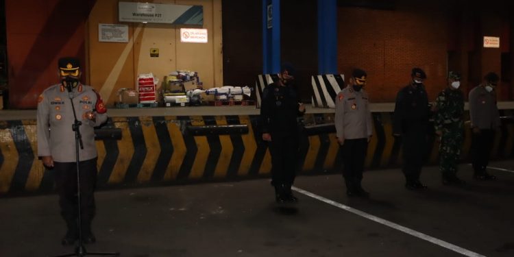 Kedatangan Ratusan Box Vaksin Pfizer di Bandara Soetta Dijaga Ketat