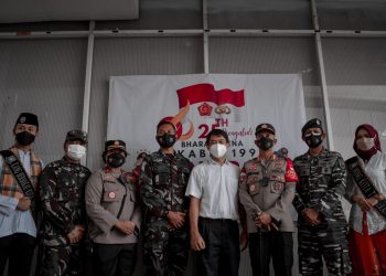 Alumni AKABRI 96 Tinjau Vaksinasi Merdeka Polsek Neglasari