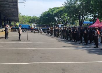 Ratusan Ribu Dosis Vaksin Astrazeneca Tiba di Bandara Soekarno-Hatta