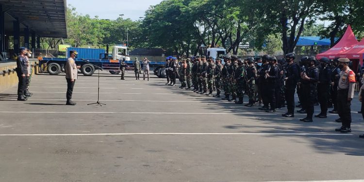 Ratusan Ribu Dosis Vaksin Astrazeneca Tiba di Bandara Soekarno-Hatta