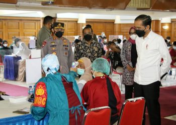 Polri Bersinergi dengan BEM dan OKP Gelar Vaksinasi Merdeka se-Indonesia