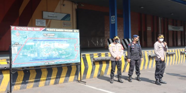 Satu Juta Dosis Vaksin Sinovac Tiba di Bandara Soetta