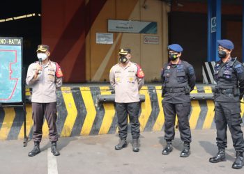 705. 300 Dosis Vaksin Astrazeneca Tiba di Bandara Soetta