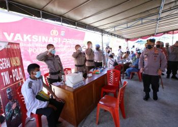 Dukung Pelaksanaan PON, Kapolri Minta Vaksinasi di Papua Ditingkatkan