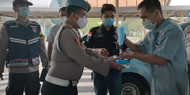 Puluhan Polisi Datangi dan Sisir Terminal Bandara Soetta