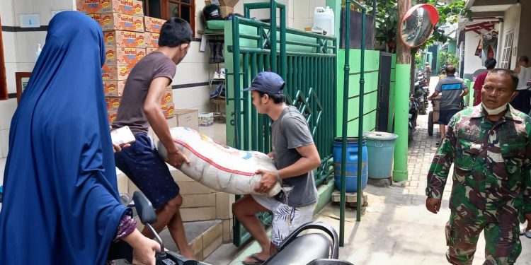 Korem Wijayakrama Kirim Bantuan ke Yayasan Fajar Qolbi