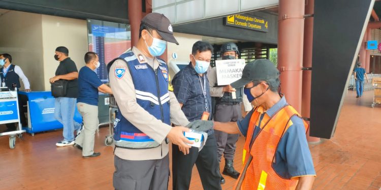 Puluhan Polisi Gelar Operasi di Terminal Bandara Soetta