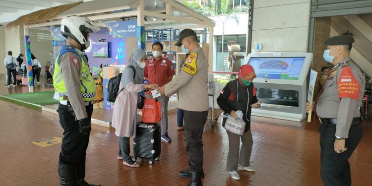 Puluhan Polisi Gelar Operasi di Bandara Soetta