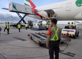 134.560 Dosis Vaksin Astrazeneca Tiba di Bandara Soetta