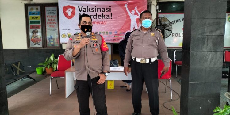 Polsek Cipondoh terus Genjot Program Vaksinasi Merdeka Aglomerasi