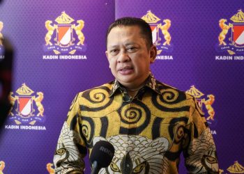 Ketua MPR RI Apresiasi Sikap Terbuka Luhut Panjaitan Terkait Pengadaan PCR