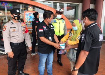 Prokes di Terminal Bandara Soetta Diawasi Polisi