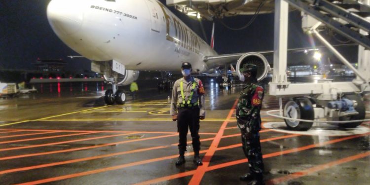 Vaksin Astrazeneca kembali Tiba di Bandara Soetta