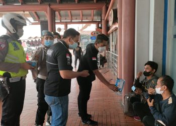 Antisipasi Covid-19 di Hari Libur, Terminal di Bandara Soetta Dioperasi Polisi