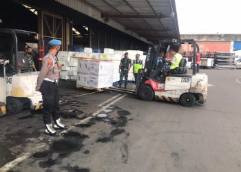 1.500.100 Dosis Vaksin Moderna Tiba di Bandara Soetta