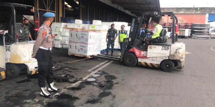 1.500.100 Dosis Vaksin Moderna Tiba di Bandara Soetta