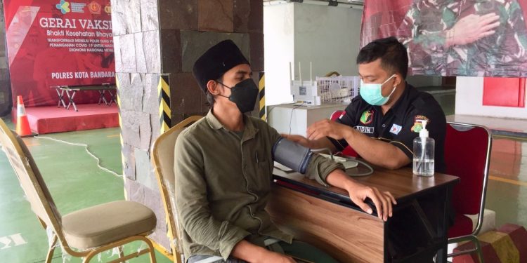 34 Orang Vaksin di Polresta Bandara Soetta