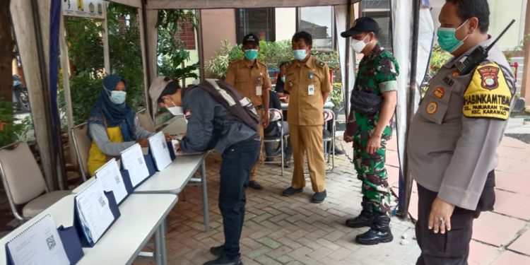 Jelang Akhir Tahun, Kelurahan Pabuaran Tumpeng Adakan Job Fair bagi Warga