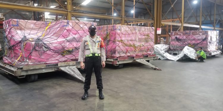 1.500.000 Dosis Vaksin Moderna Tiba di Bandara Soetta