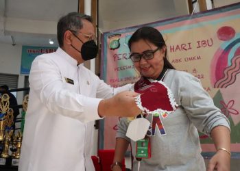 Peringati Hari Ibu, Benyamin : Program untuk Perempuan Diunggulkan