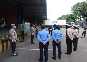 Tahun Baru 2022, Jutaan Dosis Vaksin Sinovac Tiba di Bandara Soetta