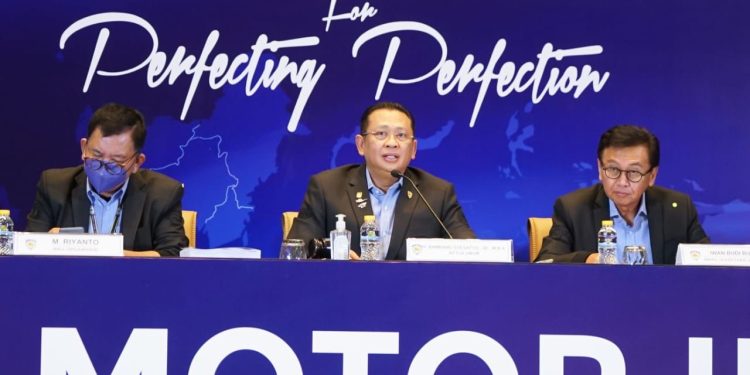 Ketua IMI Sahkan Hasil Rakornis Tahun 2021