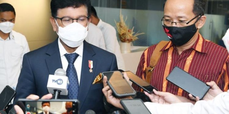 Menkominfo Ajak Kerja Sama Siapkan Regulasi Hak Penerbit