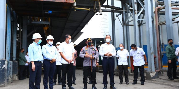 Kapolri Pastikan Jajaran Kepolisian Awasi Distribusi dan Harga Penjualan Minyak Goreng