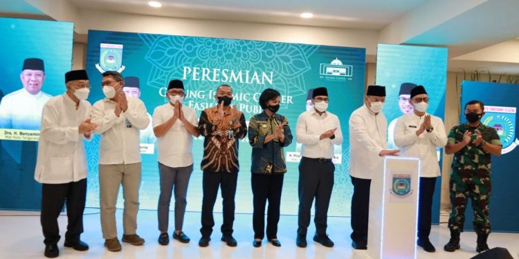 Benyamin Resmikan Islamic Center dan Berbagai Bangunan Fasilitas Publik untuk Masyarakat